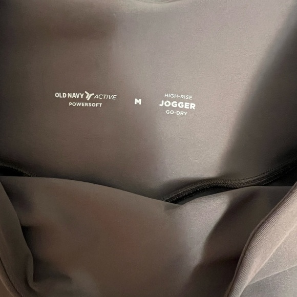 Old Navy Men's Charcoal Joggers - Picture 3 of 5